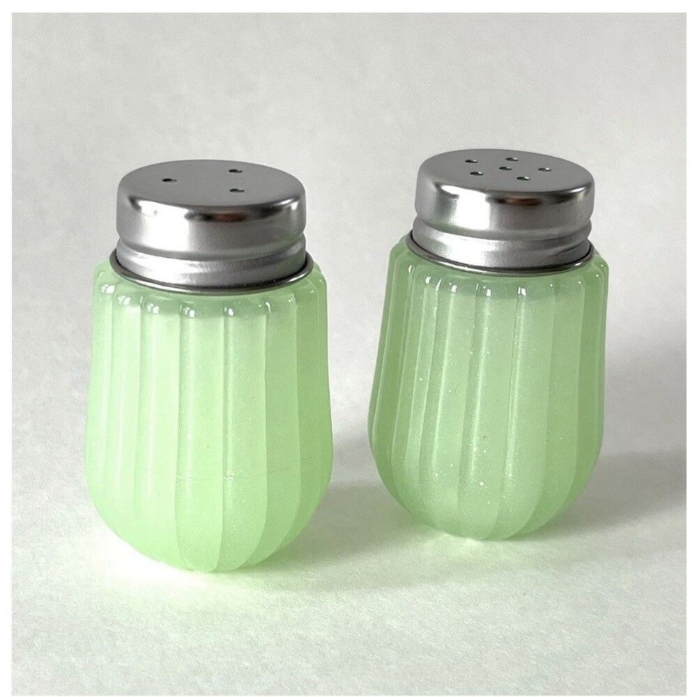 Green Jadeite Glass Salt and Pepper Shakers Vintage Style Round Ribbed 2 1/4” H